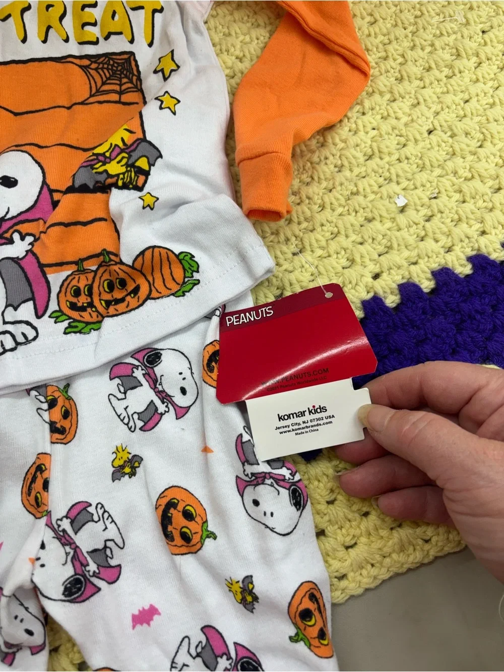 Peanuts snoopy & Woodstock Halloween 2-piece pajama set size 2T-NWT